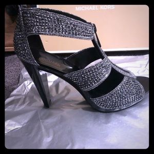 Michaels Kors T-strap sandals